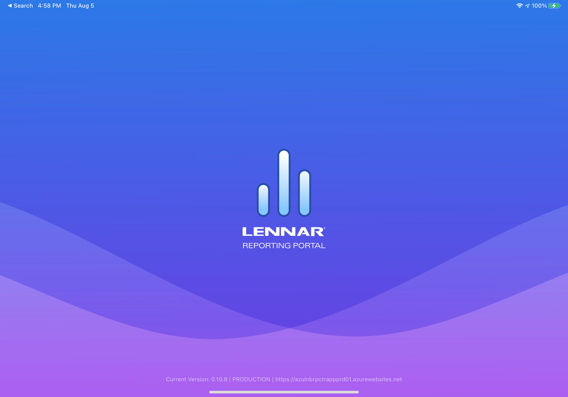 Splash screen for the Lennar Reporting Portal app showing its logo on a blue-to-purple gradient background above the app's version and environment details.